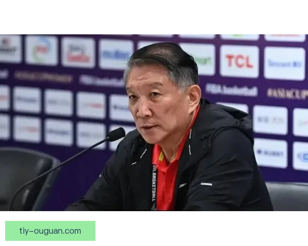 中国女篮惊险晋级宫鲁鸣遭热议